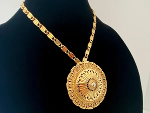 Large 1980s MONET Etruscan-Revival Greek-Key Pendant Choker Necklace - Picture 1 of 9