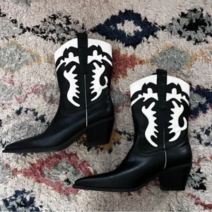 Liliana Black & White Faux Leather Mid Calf Western Cowboy Boots 9 - Picture 1 of 4