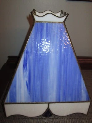 VINTAGE Escoria Vitral AZUL BLANCO Techo SWAG Luz Lámpara Pantalla Foto 1 de 4