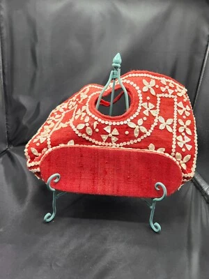 Cartera Moyna Vintage Roja con Detalles de Concha de Nácar Blanca ¡Conchas Extra! Foto 1 de 4