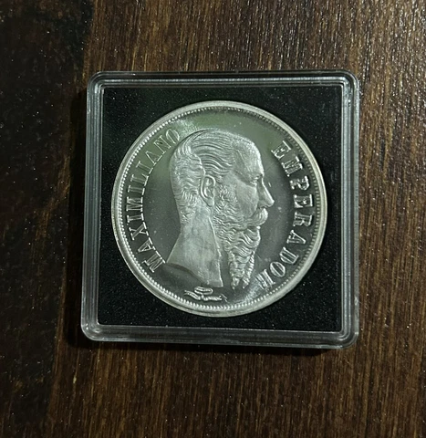 1 peso 1866 Go Maximiliano Emperador Mexico restrike Cover