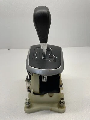 Conjunto de cambio de transmisión automática Hyundai Accent 2014-2015 866311R010 Foto 1 de 4