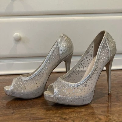 Women’s David Bridal Rhinestone Bridal Shoes, Size 7.5 - Image 1 of 4