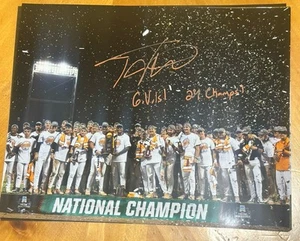 Tony Vitello signed autographed 8x10 photo Tennessee Volunteers baseball CHAMPS! - Picture 1 of 2