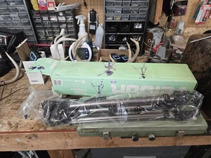 Velbon DV-7000 Video Black Aluminum Tripod with Vel-Flo PH-368 Fluid Head Nice! - Picture 1 of 6