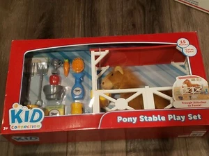 Kid Connection "Juego Pony y Establo" NUEVO EN CAJA 15 piezas con puerta de trabajo - Imagen 1 de 5
