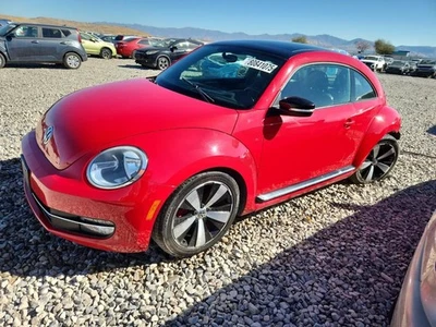 RED RIGHT FRONT DOOR ASSEMBLY 2012-2019 VOLKSWAGEN BEETLE Foto 1 de 4