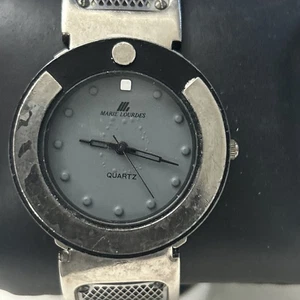 Marie Lourdes Watch NEW BATTERY  - Picture 1 of 8