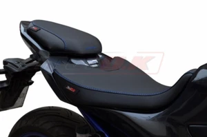 SEAT COVER for Yamaha MT-07 ('14-'17) MotOK Black Vinyl Antislip Waterproof - Picture 1 of 10