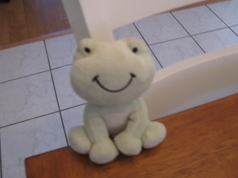 TIDDLIWINKS PELUCHE LOVEY rana verde 4.5" amarillo gran sonrisa Foto 1 de 1