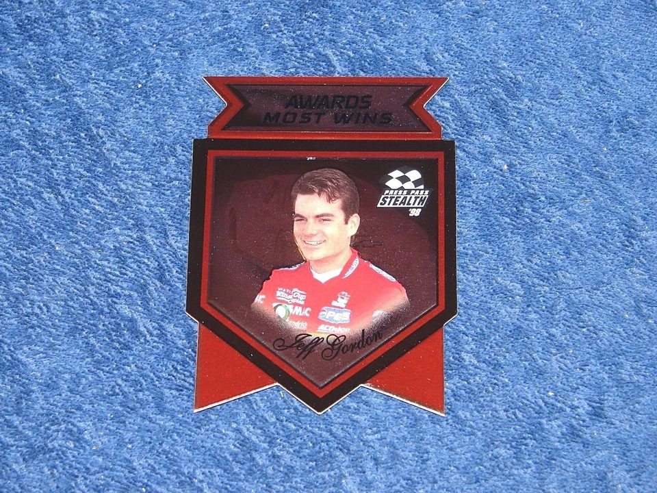 JEFF GORDON 1998 PRESS PASS STEALTH AWARDS #7 SSP 1:420 PACKS (SB-3) - Image 1 of 1