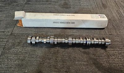 Árbol de levas de repuesto de stock Melling MC1423 para modelos seleccionados de Chevrolet GMC 14-22 Foto 1 de 4