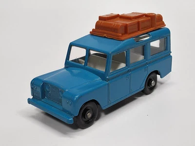 Matchbox Lesney No. 12 Land Rover Safari - Image 1 of 4