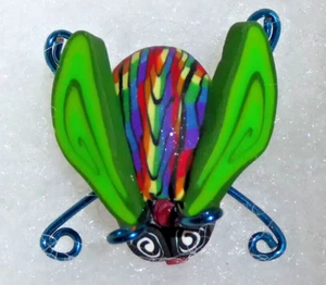 Beautiful Multicolored Fly Pin Polymer Clay Janet Paul Janet's Clay Workship - Picture 1 of 5