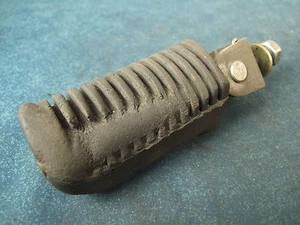 Right Rear Passenger Foot Peg 1982 Yamaha Virago XV920RJ XV 920 - Picture 1 of 2