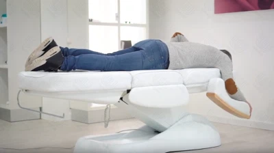 4 Motoren Wellnessliege Arztliege Massageliege Praxisliege Behandlung Elektrisch - Bild 1 von 4