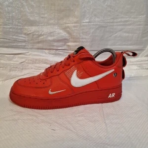 NIKE AIR FORCE 1 '07 LV8 UTILITARIO OVERBRANDING TALLA UK 6 EUR 40 (AJ7747 800) - Imagen 1 de 22