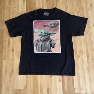 Star Wars Mandalorian Mando Grogu Boys Youth Large  T-shirt Mad Engine - Picture 1 of 2