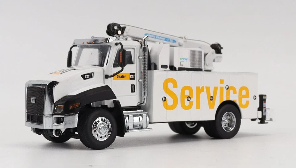 Diecast Masters 85785 Cat CT660 Service Truck with Welder White New 2025 1:50 - Image 1 of 4
