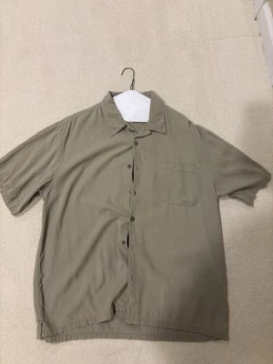 XL: Against the Elements: Silk Button UP Short Sleeve Shirt - Image 1 of 3