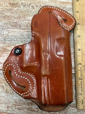 Coldre DeSantis 067 B2 pequeno da parte traseira couro Brn mão direita Glock 17 e 22 - Imagem 1 de 4