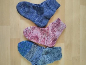 Weihnachten Winter Strick Wollsocken/Stricksocken 3x Gr. 38 /39 Handarbeit NEU - Bild 1 von 4