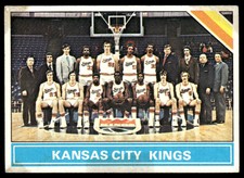 1975 Topps #211 Kansas City Kings TC   Basketball Kansas City Kings