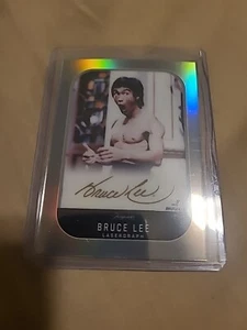 Bruce Lee Laser Auto  Card #204 - Picture 1 of 2