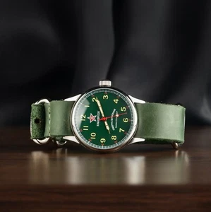 Reloj mecánico verde militar Komangirskie GRU ORDER AÑOS 90 vintage URSS para hombre - Imagen 1 de 6