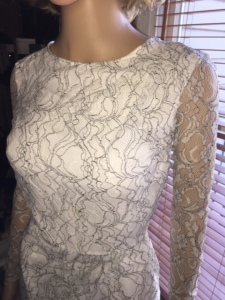 ❤️Dolce Vita Mameluco de Encaje Negro Blanco Vestido Formal Mono Pantalones Cortos Foto 1 de 4