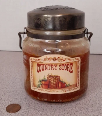 McCall's Candles Country Canning, Inc - 16 OZ Tarro clásico Vela Country Store Foto 1 de 4