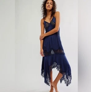 Free People Sunsetter Maxi Slip Dress XS Midnight Rain Blue Lace Satin Blue New - Picture 1 of 9