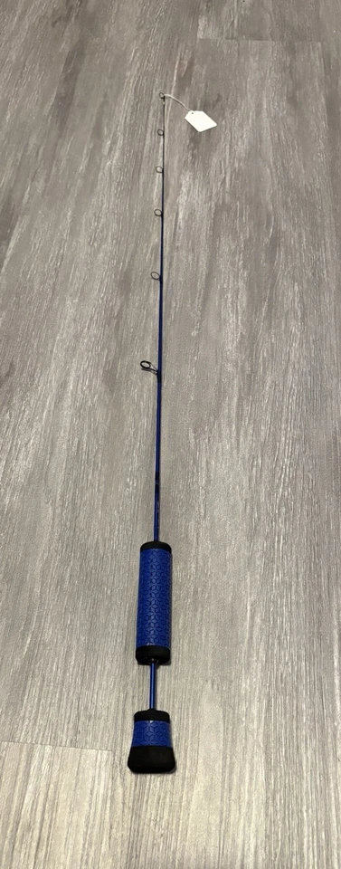 Ice Rod personalizado de A.T. Custom Rods, LLC- 32” azul metálico claro Foto 1 de 4