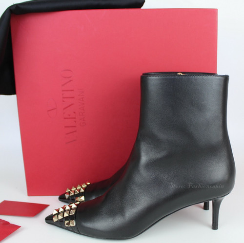 Nuovo stivaletto Valentino Rockstud a punta EUR37 tacco a gattino con punta borchiata
