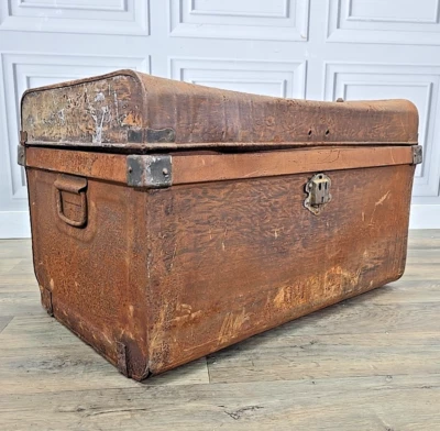 Vintage Metal Steamer Trunk Blanket Box Storage Chest Garden Planter Plant Retro - Image 1 of 4