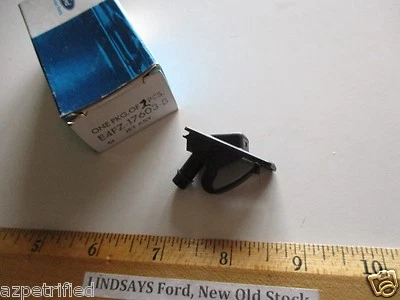 UN FORD 1984/1989 ESCORT Y 1984/87 MERCURY LYNX "JET & BRACKET ASY" DIESTRO Y/O DERECHO Foto 1 de 4