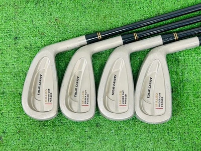 Dunlop Tour Cavity Milled Iron Set 3-9+PW RH Tour Black V-15 MBP Regular EL4269 - Image 1 of 4
