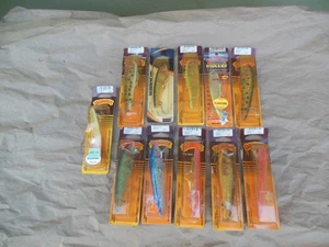 (11) Señuelos de pesca de salmonete bombardero vintage NUEVOS SIN USAR - Imagen 1 de 17
