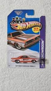 Hot Wheels HW Showroom 68 Plymouth Barracuda Formula S 2013 - Imagen 1 de 1