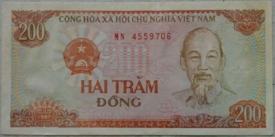 Vietnam 1987 200 Dong note MN 4559706 - Image 1 of 2