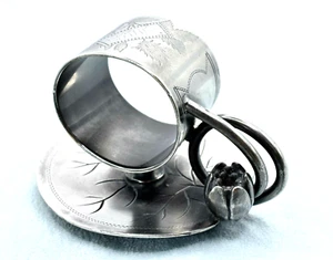 Antique ESTHER American Figural WATER LILY PAD Silver Plate Figural Napkin Ring - Picture 1 of 6