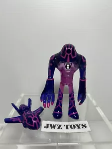 Ben 10 Reboot Upgrade And Upgraded Drone Figure 4.5" Purple Playmates - Rare - Picture 1 of 8