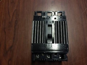 GE TE132020WL E100 3 pole 20A Circuit Breaker - Picture 1 of 4