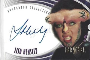 FARSCAPE THROUGH THE WORMHOLE A57 Lisa Hensley nel ruolo di Matala, carta da visita autografa - Foto 1 di 2
