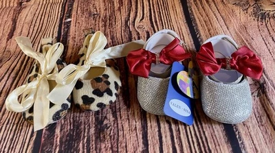 Lote de 2 Zapatos de Bebé Par Plateado Nuevos Talla 1 Estampado de Leopardo Zapato Usado Talla Recién Nacido Foto 1 de 4