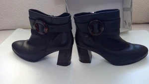 Damen Leder Stiefeletten Größe 39 mit Karton & Ersatzschuh Schnürsenkel - Bild 1 von 15