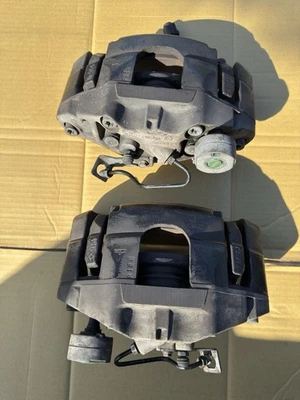 2010-2014 Audi TTS Front Brake Caliper Set 340MM 8P0615123A 8P0615124A OEM - Image 1 of 4