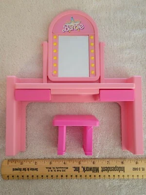 Tocador Super Star Barbie Dream House. Mattel 1988 con asiento Foto 1 de 2
