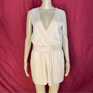 Cremiger champagnerfarbener eleganter ärmelloser Strampler mit tiefem V-Ausschnitt Large - Bild 1 von 10