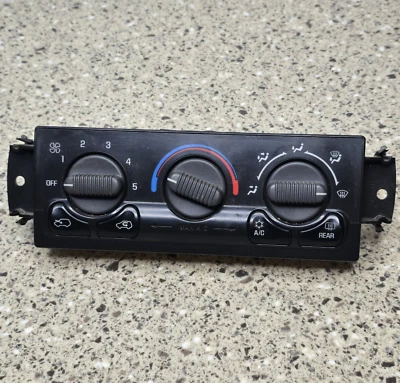 1999-2002 GMC YUKON A/C HEATER CLIMATE CONTROL DIAL MODULE USED OEM 15753263 - Image 1 of 4
